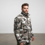 Мъжко камуфлажно военно яке 2 в 1-Build Your Brand M65 COMMANDER URBAN CAMO-B3108