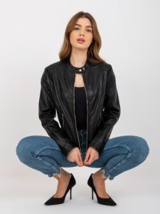 Дамско яке в черен цвят – модел NM-KR-R23-2050.97P
