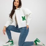 Дамско яке в екрю цвят – модел LK-KR-509267.15P